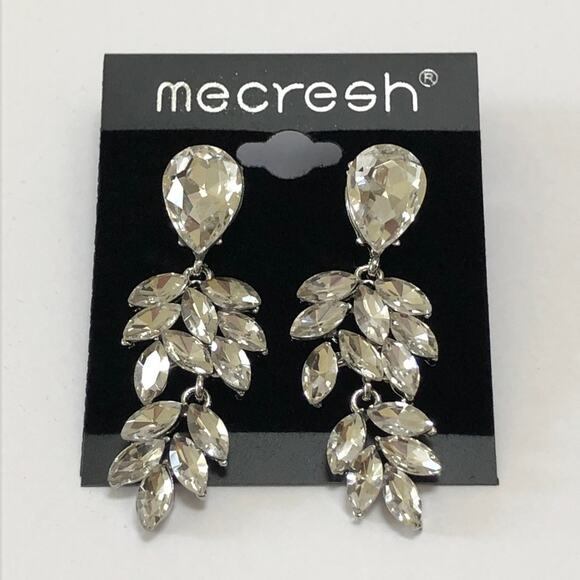 Clear Faceted Rhinestone Cluster Drop Earrings - Picture 5 of 8